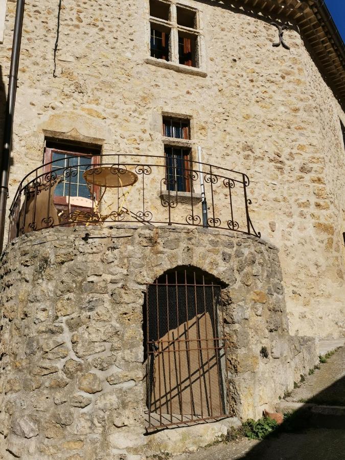 Apartamento Chez Gilles Math Saint-Martin-de-Brômes Exterior foto
