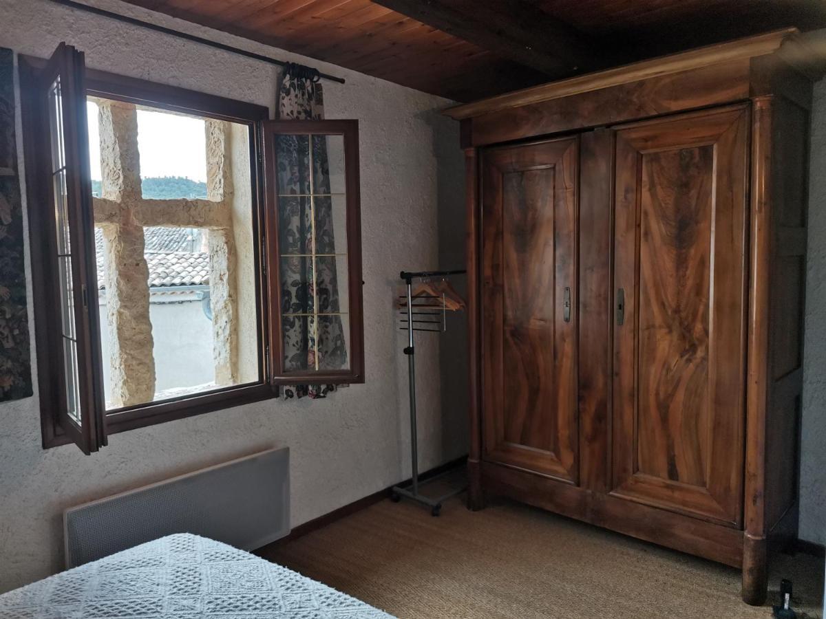 Apartamento Chez Gilles Math Saint-Martin-de-Brômes Exterior foto